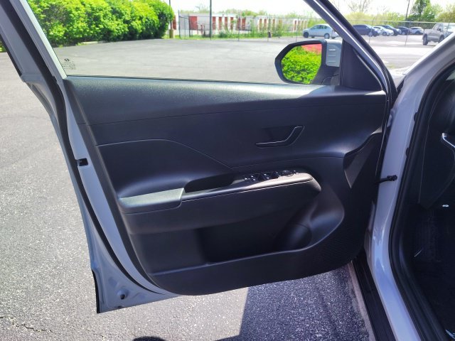 Used 2025 Gray Hyundai SEL image 12