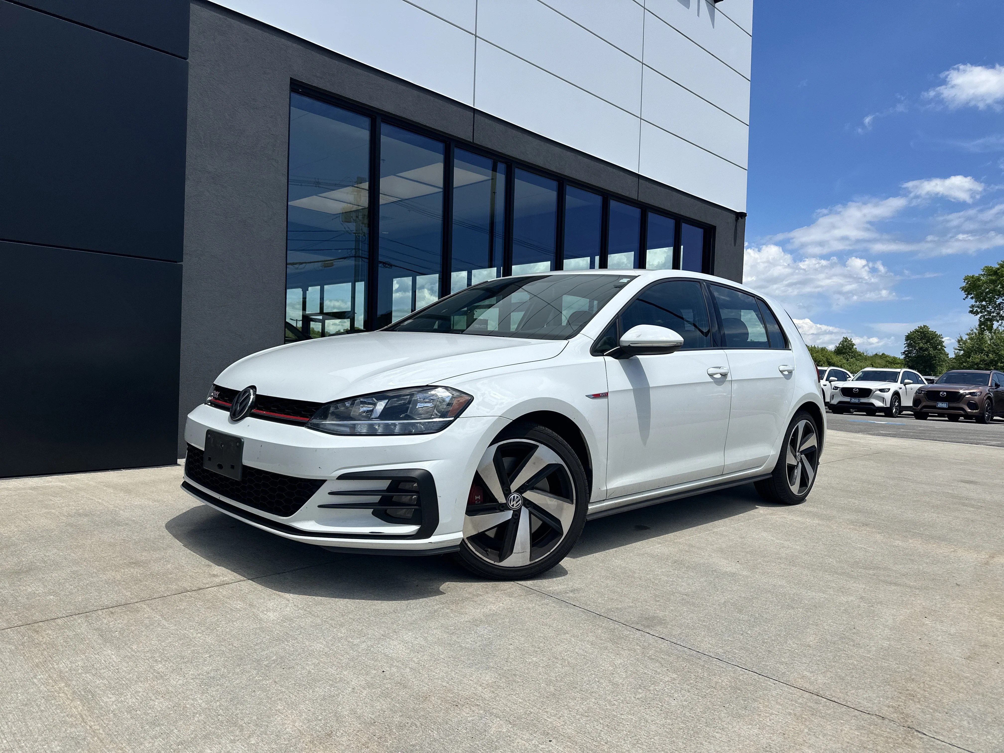 3VW5T7AU1LM000398