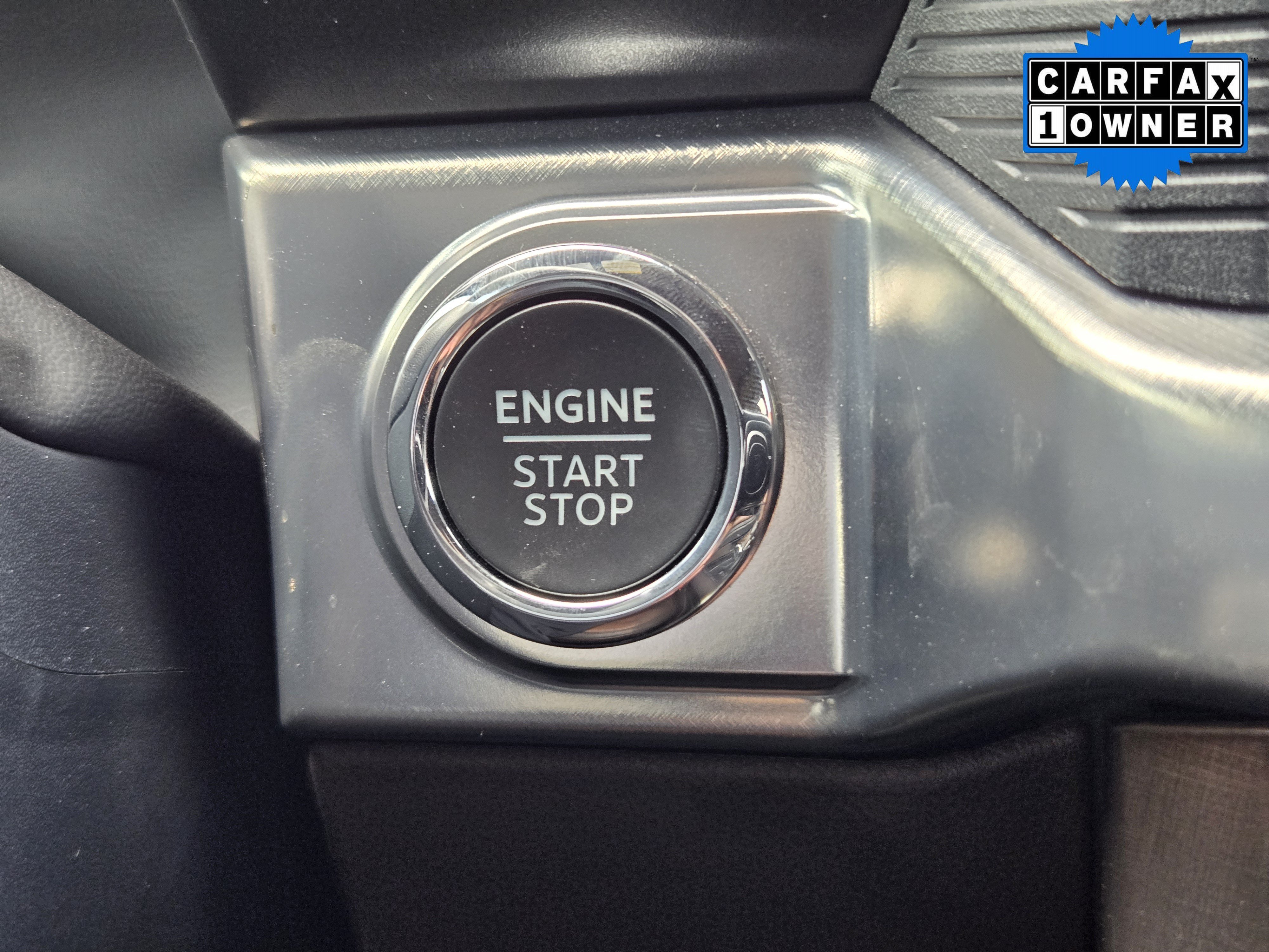 Used 2025 Gray Metallic Ford King Ranch image 19