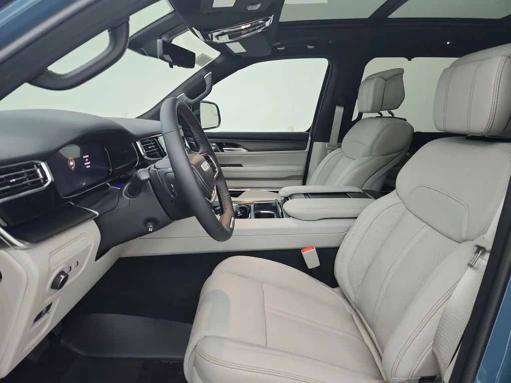 New 2026 Steel Blue Jeep Summit Obsidian image 18