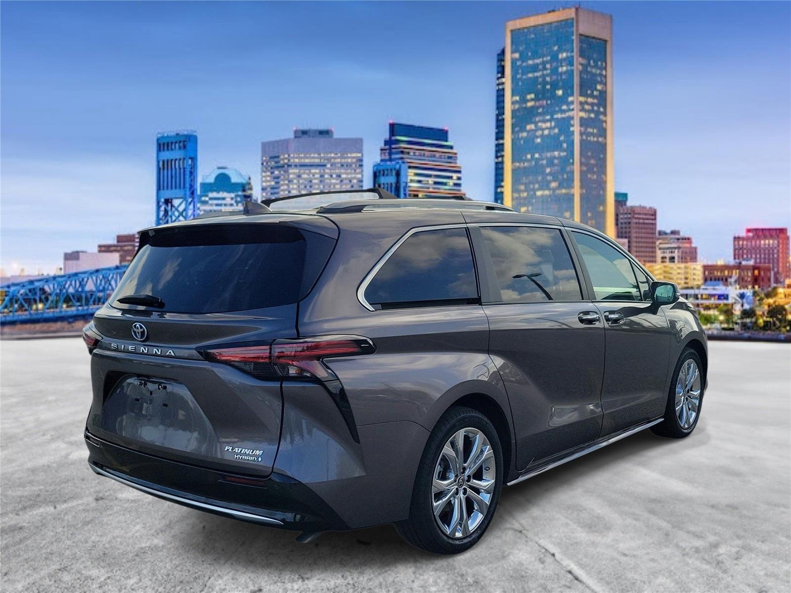Used 2022 Predawn Gray Mica Toyota Platinum image 3