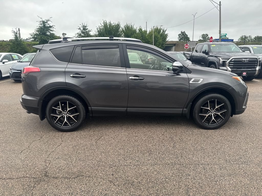 Used 2016 Gray Toyota SE image 10