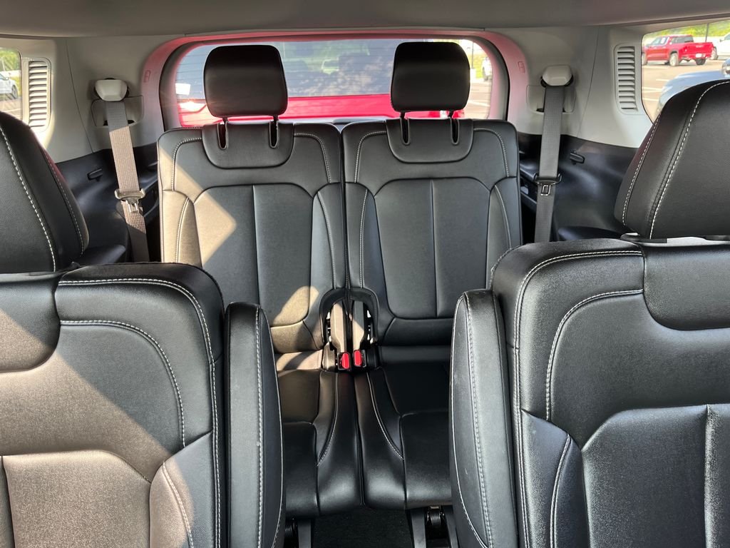 Used 2023 Black Jeep Limited image 22