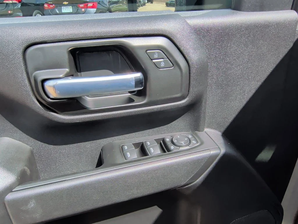2026 Chevrolet Silverado 2500 HD Custom - Photo 11
