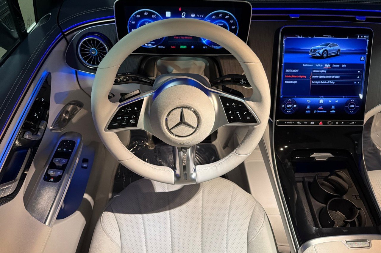 New 2026 MANUFAKTUR Alpine Grey Mercedes-Benz EQE 320 4MATIC® SUV image 13