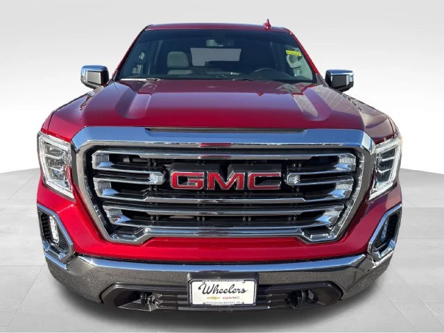 Used 2021 CAYENNE RED TINTCOAT GMC SLT image 9