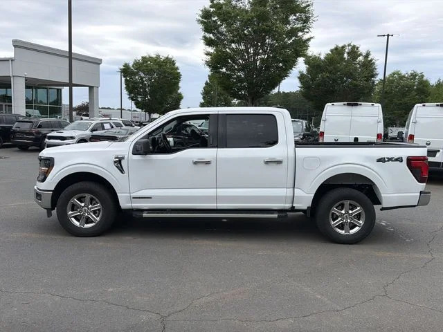Used 2024 White Ford XLT image 2
