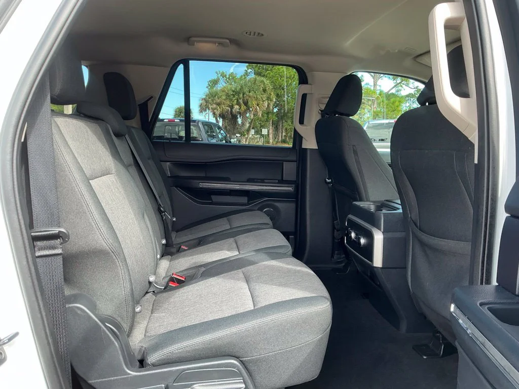 Used 2024 White Ford XLT image 19