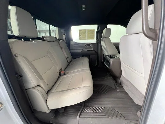 Used 2022 Silver Chevrolet LT image 40