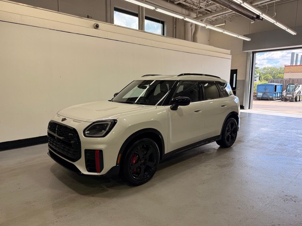 2027 MINI Countryman JCW ALL4's photo