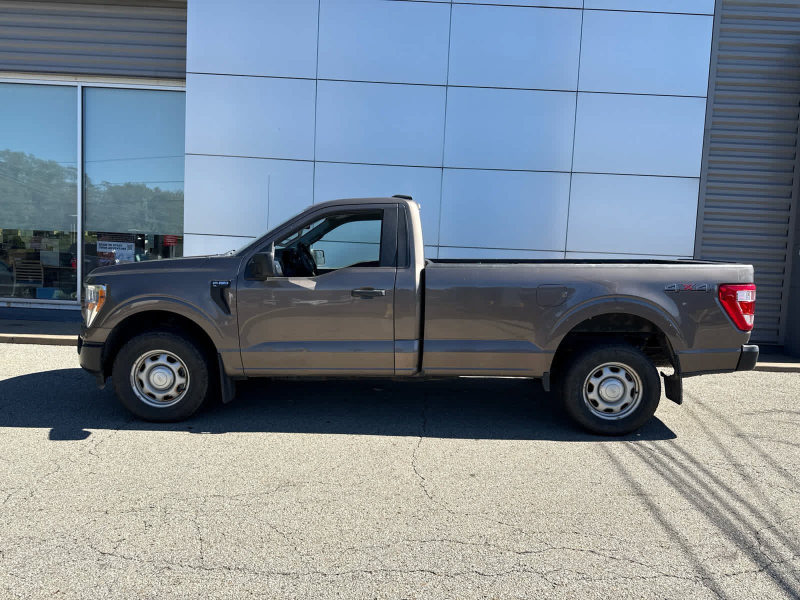 Used 2021 Stone Gray Ford XL 4WD Reg Cab 8 Box image 4