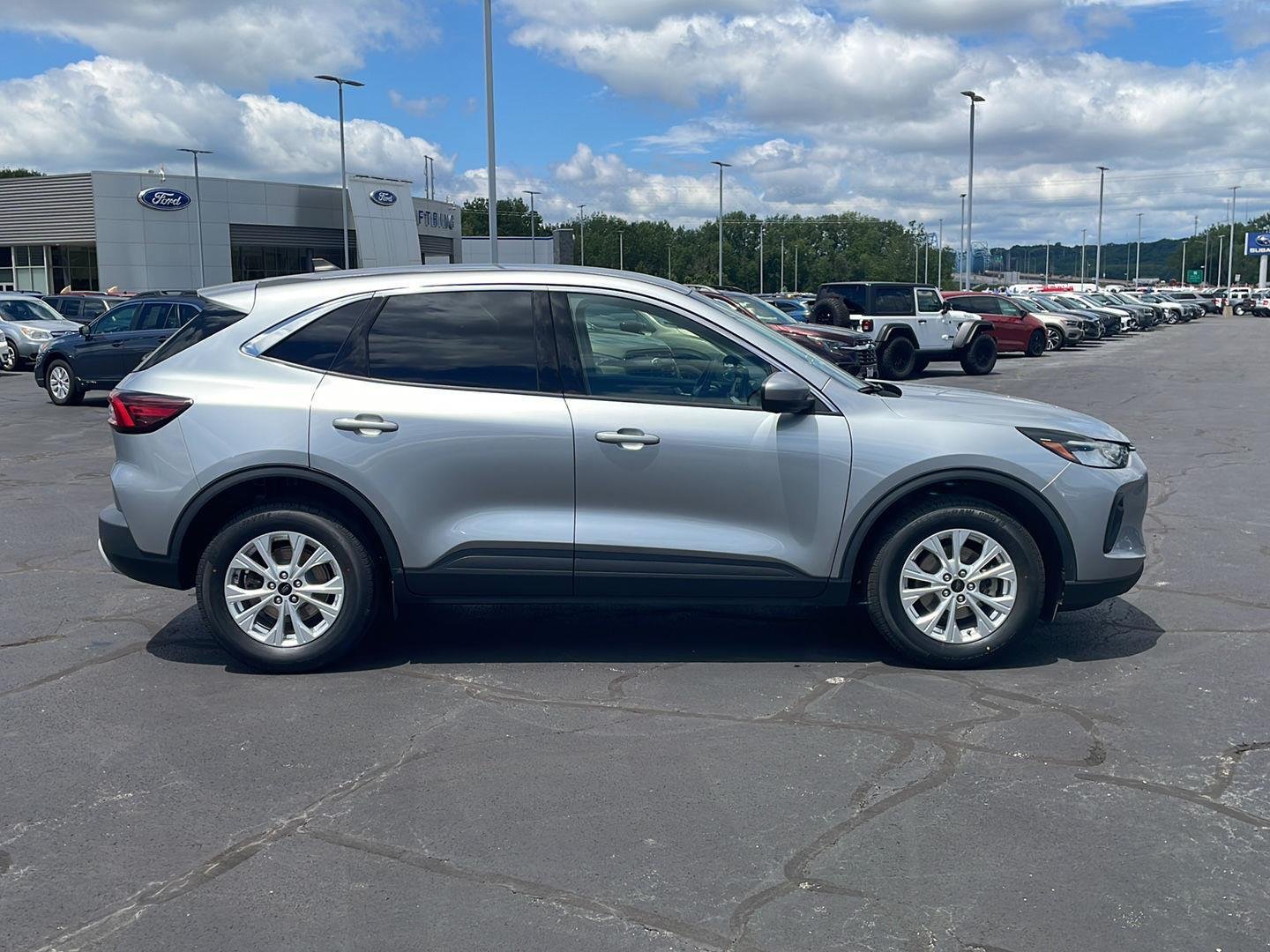 Used 2023 Iconic Silver Metallic Ford Active image 6