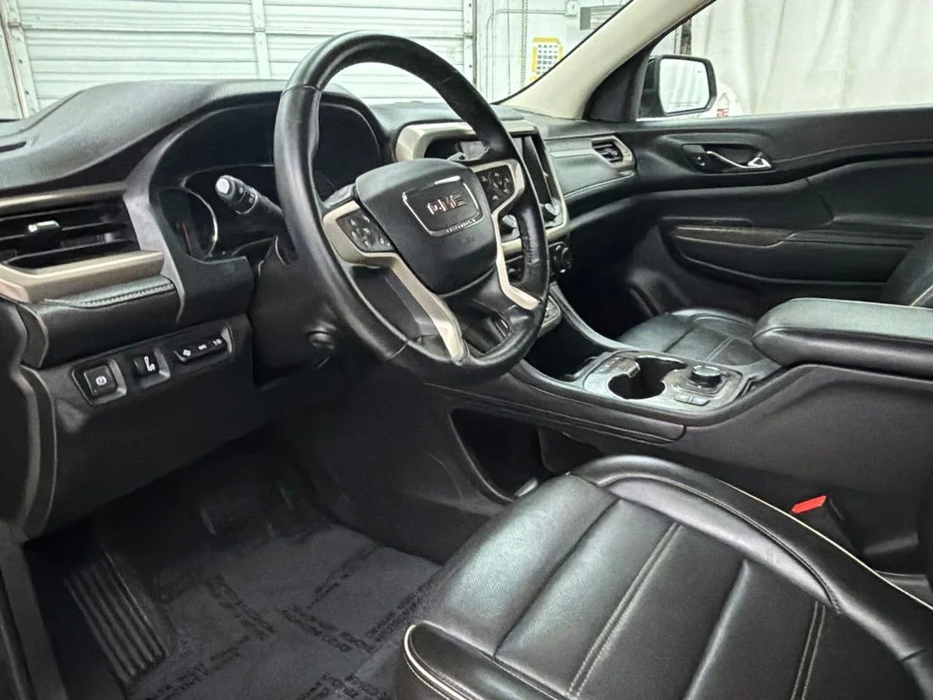 Used 2023 Black GMC Denali image 13