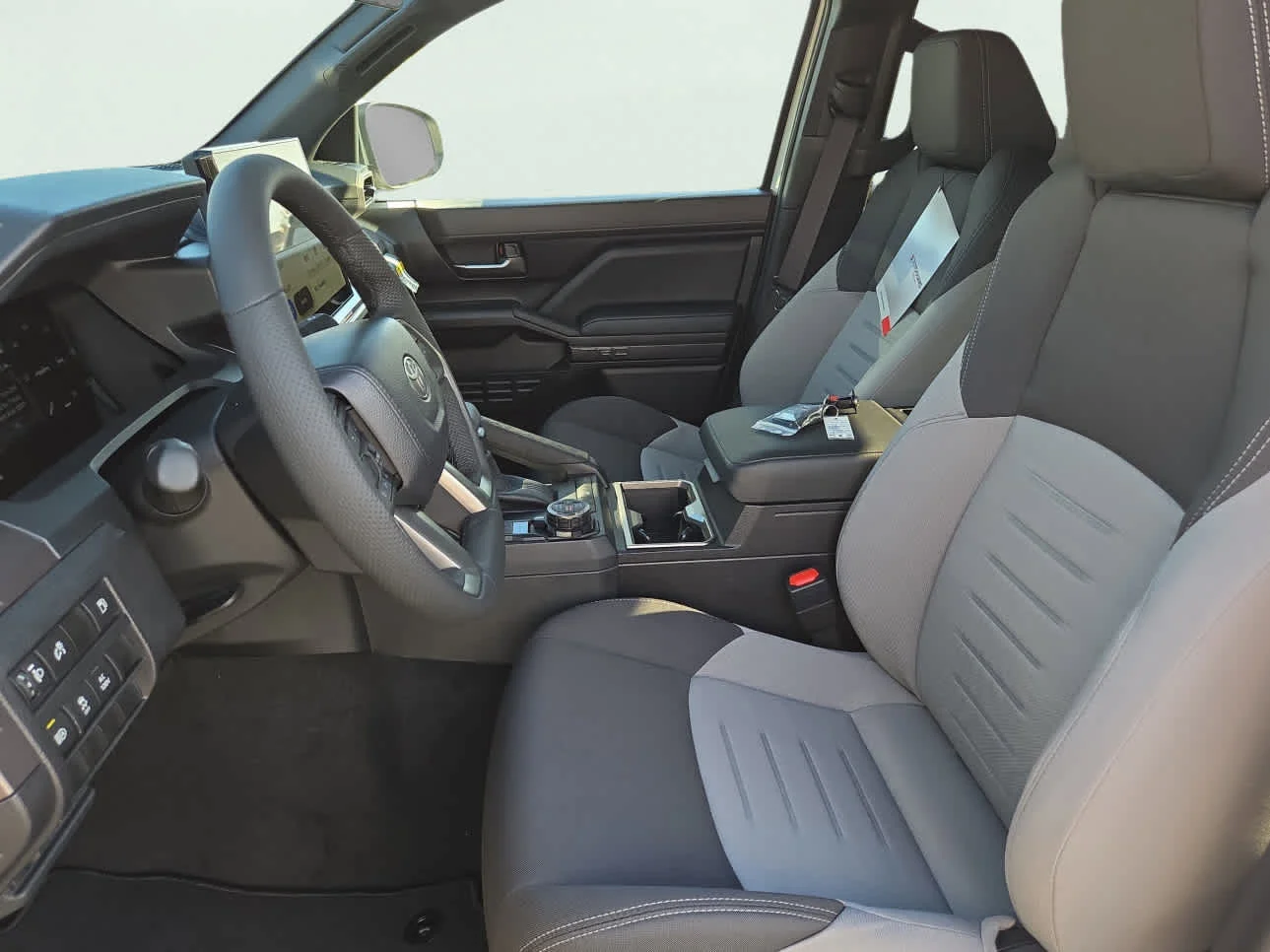 2026 Toyota Tacoma TRD Off Road - Photo 9