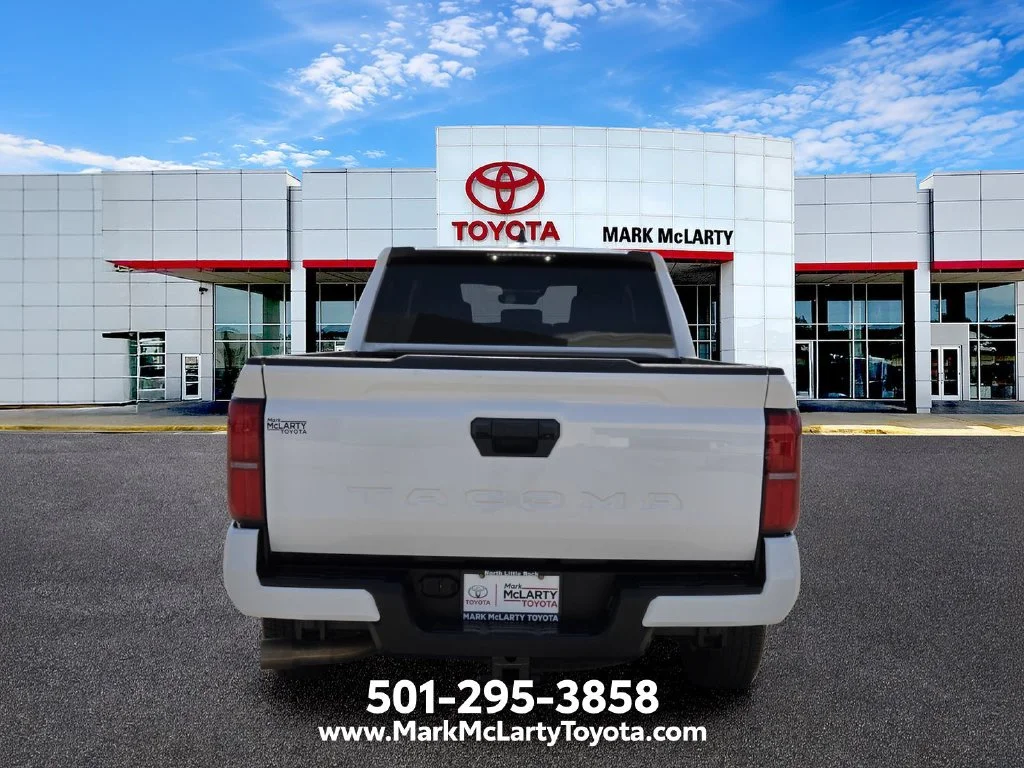 Used 2025 White Toyota SR5 image 4