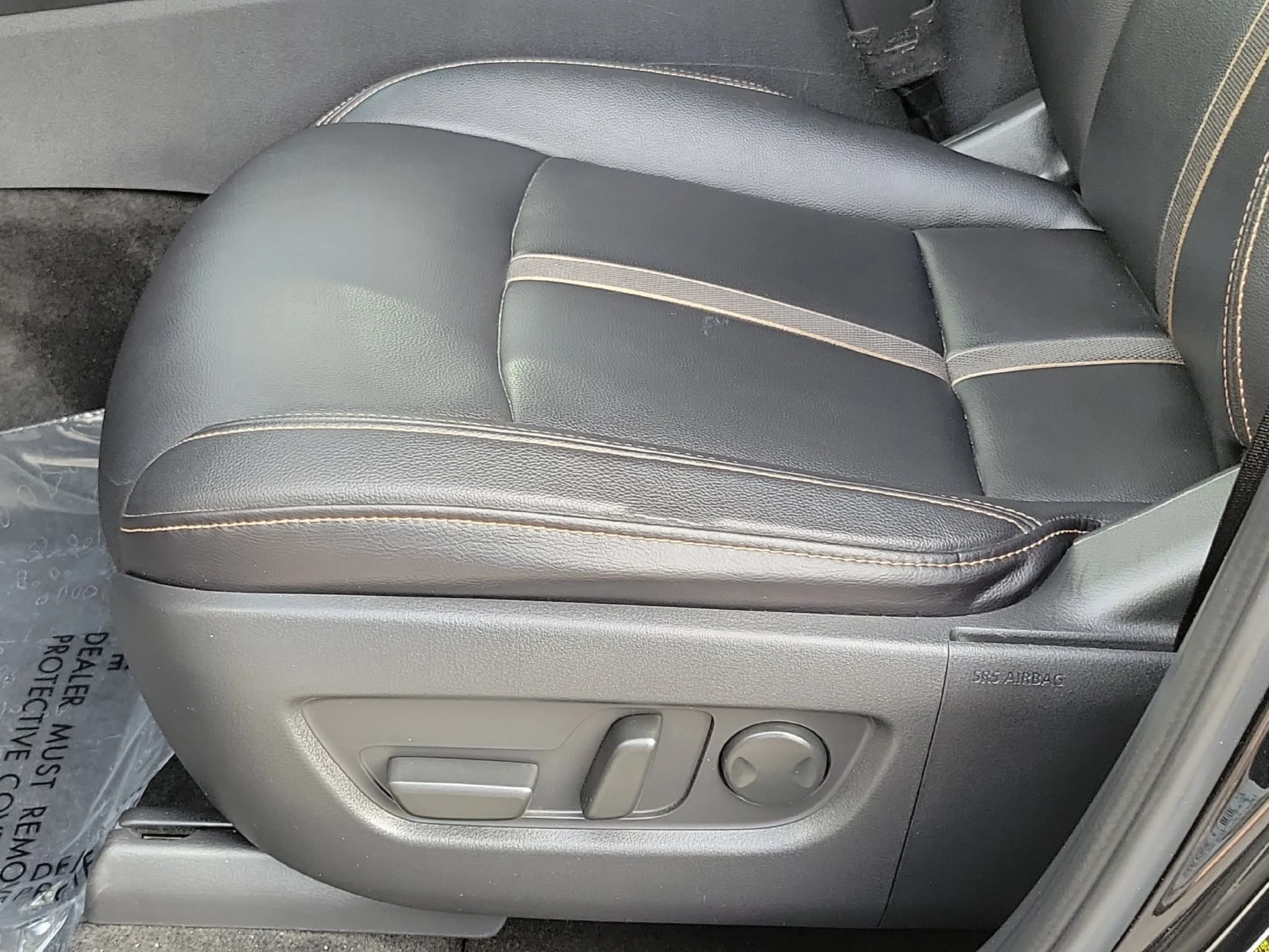 Used 2025 Black Mazda 3.3 Turbo Select image 17