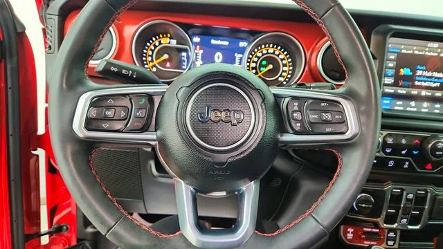 Used 2023 Red Jeep Rubicon image 24