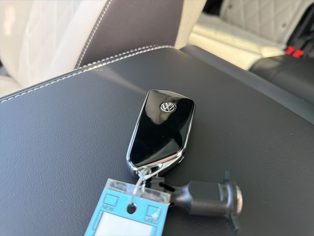 2026 Volkswagen Atlas Cross Sport SEL Premium R-LINE - Photo 25