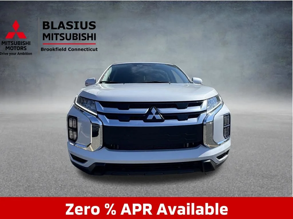 New 2025 White Mitsubishi 2.0 SE image 2