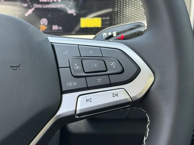 New 2026 White Volkswagen 2.0T SE image 11