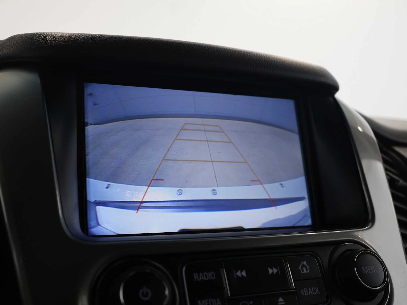 Used 2018 Summit White Chevrolet Premier image 16