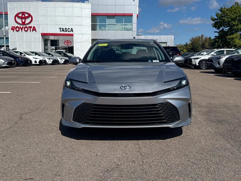 Used 2025 Silver Toyota LE image 2