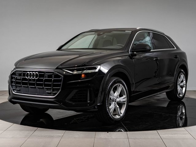 2022 Audi Q8 55 Premium Plus