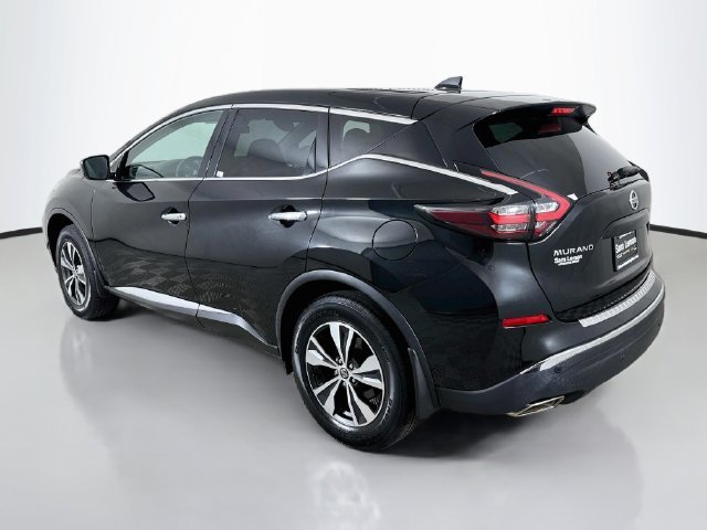 Used 2021 Black Nissan S image 5