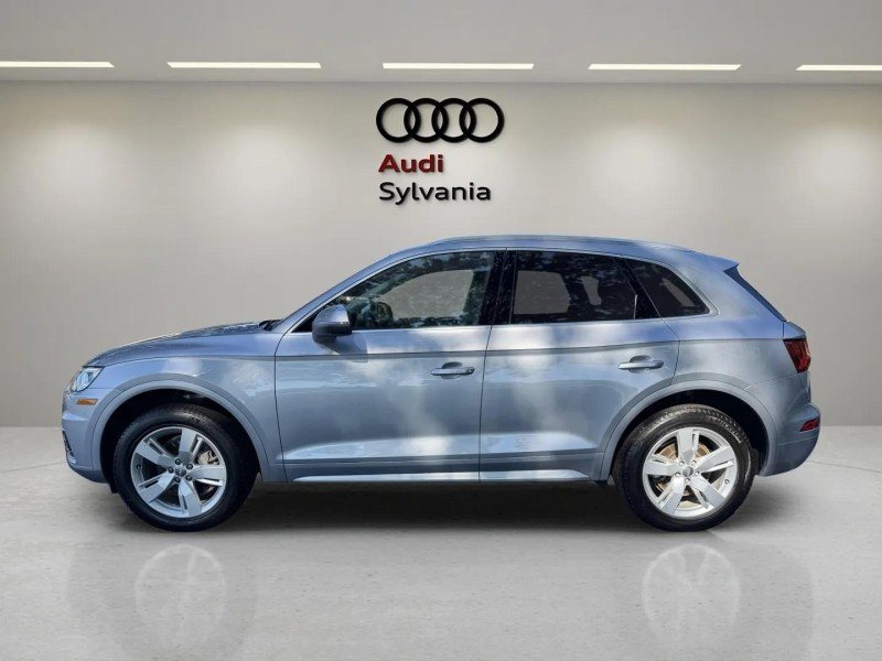 Used 2018 Florett Silver Metallic Audi Premium Plus image 4