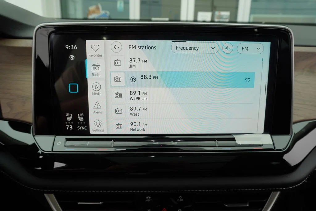 New 2026 White/off-white Volkswagen 2.0T SE w/Technology image 16