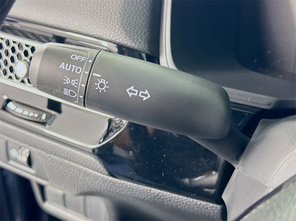 New 2026 Platinum White Pearl Honda Sport Touring image 17