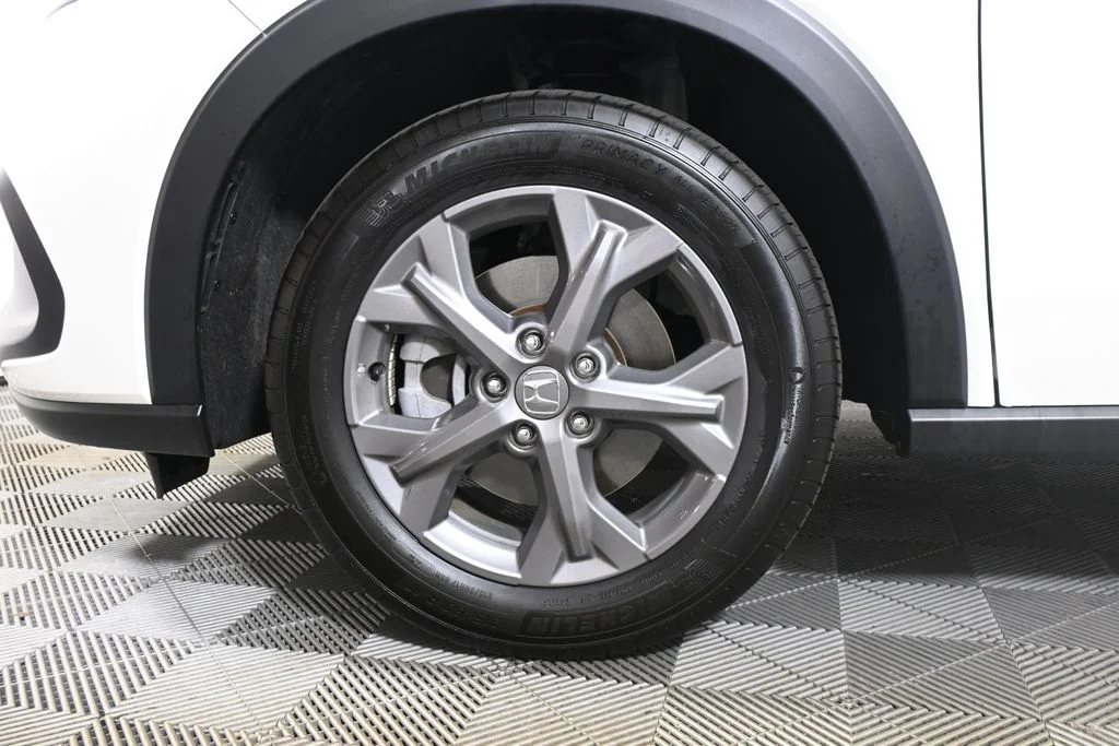 Used 2026 White Honda LX image 12