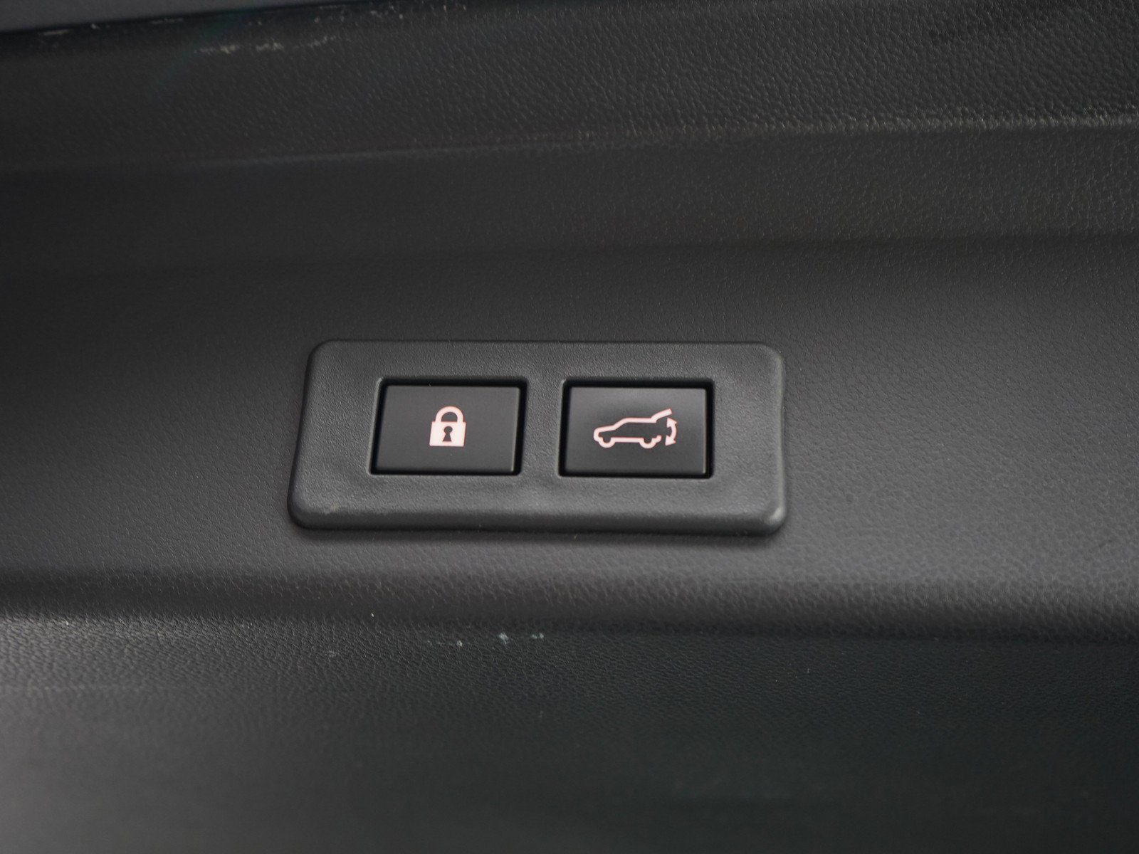 Used 2023 Magnetite Gray Metallic Subaru Onyx Edition Limited 7-Passenger image 11