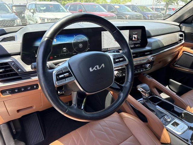 Used 2025 Gray Kia SX-Prestige X-Line image 2