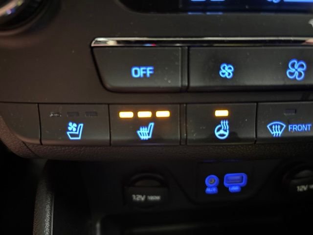 Used 2018 Blue Hyundai Limited image 26