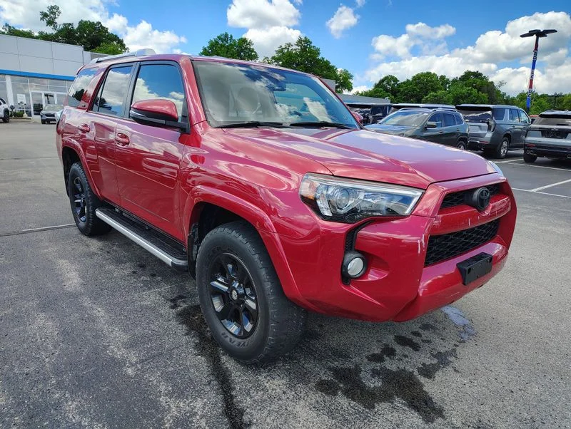Used 2017 Red Toyota SR5 Premium image 3