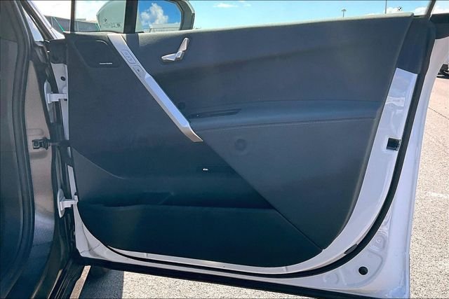 2025 BMW iX 50 - Photo 18