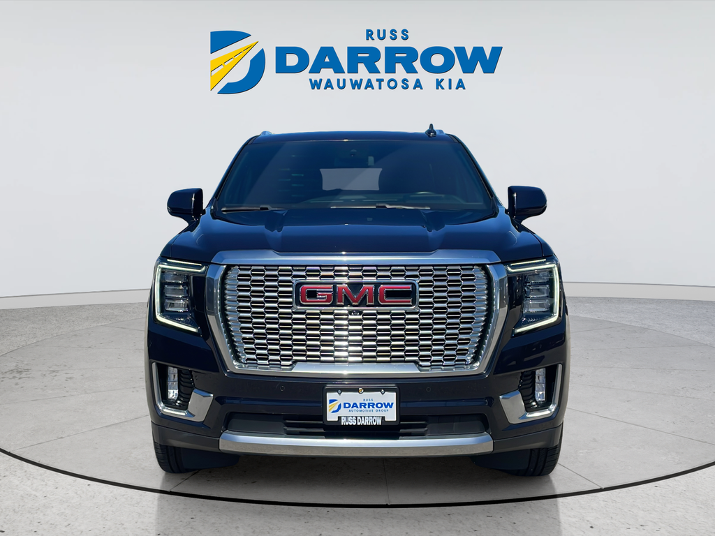 Used 2023 Silver GMC Denali image 8