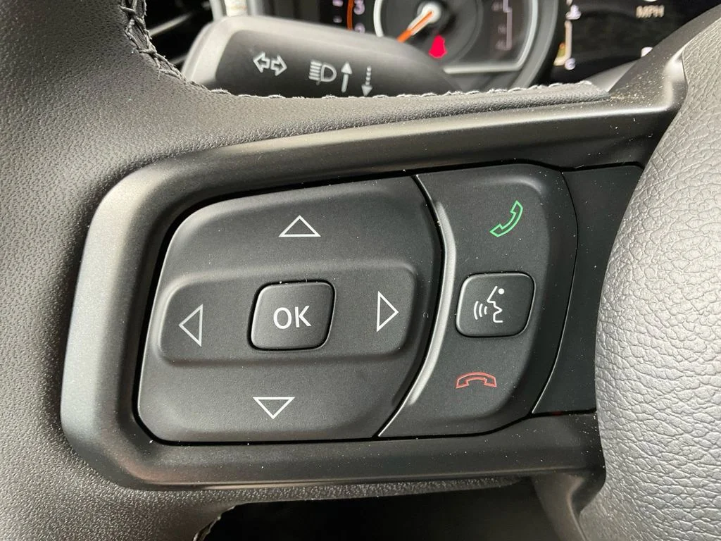 New 2025 Black Jeep Sport S image 22
