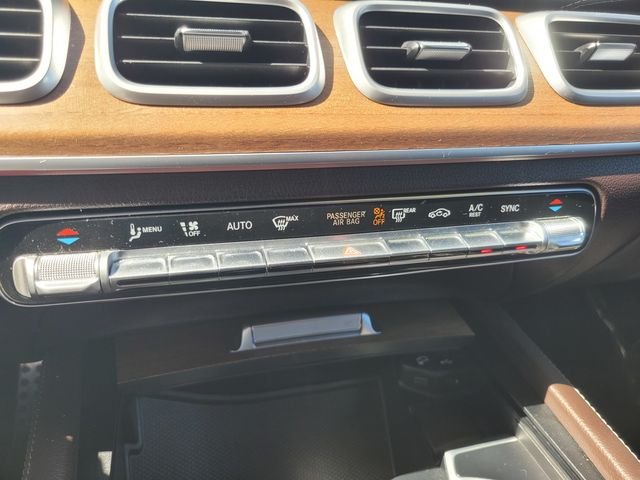 Used 2022  Mercedes-Benz GLS 450 image 25