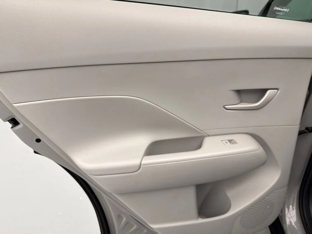 Used 2024 Gray Hyundai SEL image 15