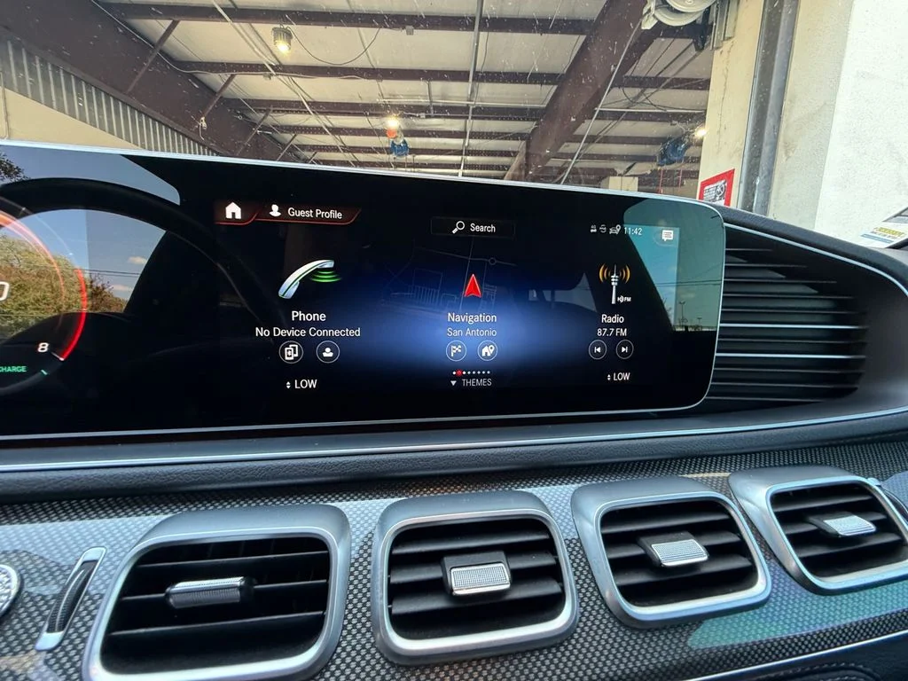 Used 2021  Mercedes-Benz GLE 450 image 21