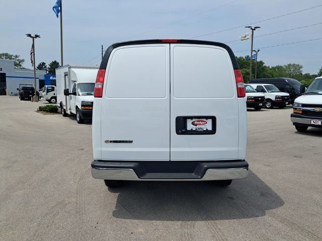 2025 Chevrolet Express Cargo Work Van - Photo 6