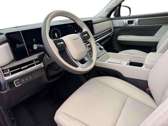 New 2026 Shimmering Silver Hyundai Calligraphy image 14