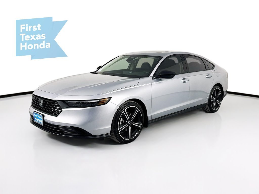 New 2026 Solar Silver Metallic Honda SE image 3