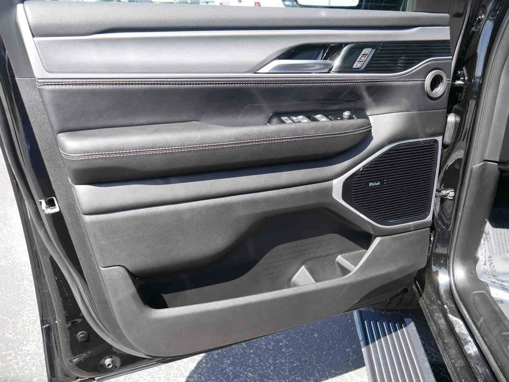 New 2026 Black Jeep Limited Altitude image 26