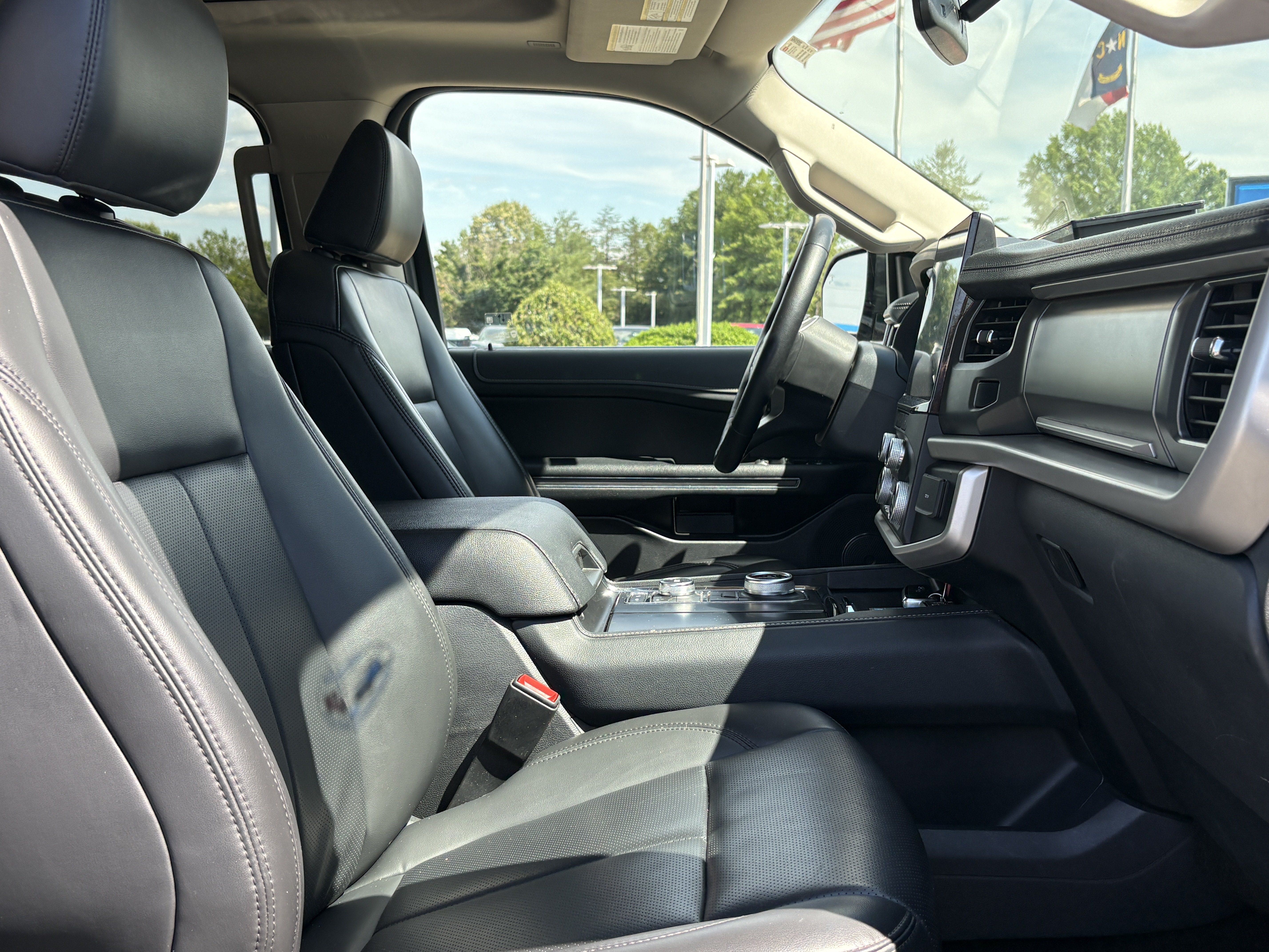 Used 2024 Gray Metallic Ford XLT image 14