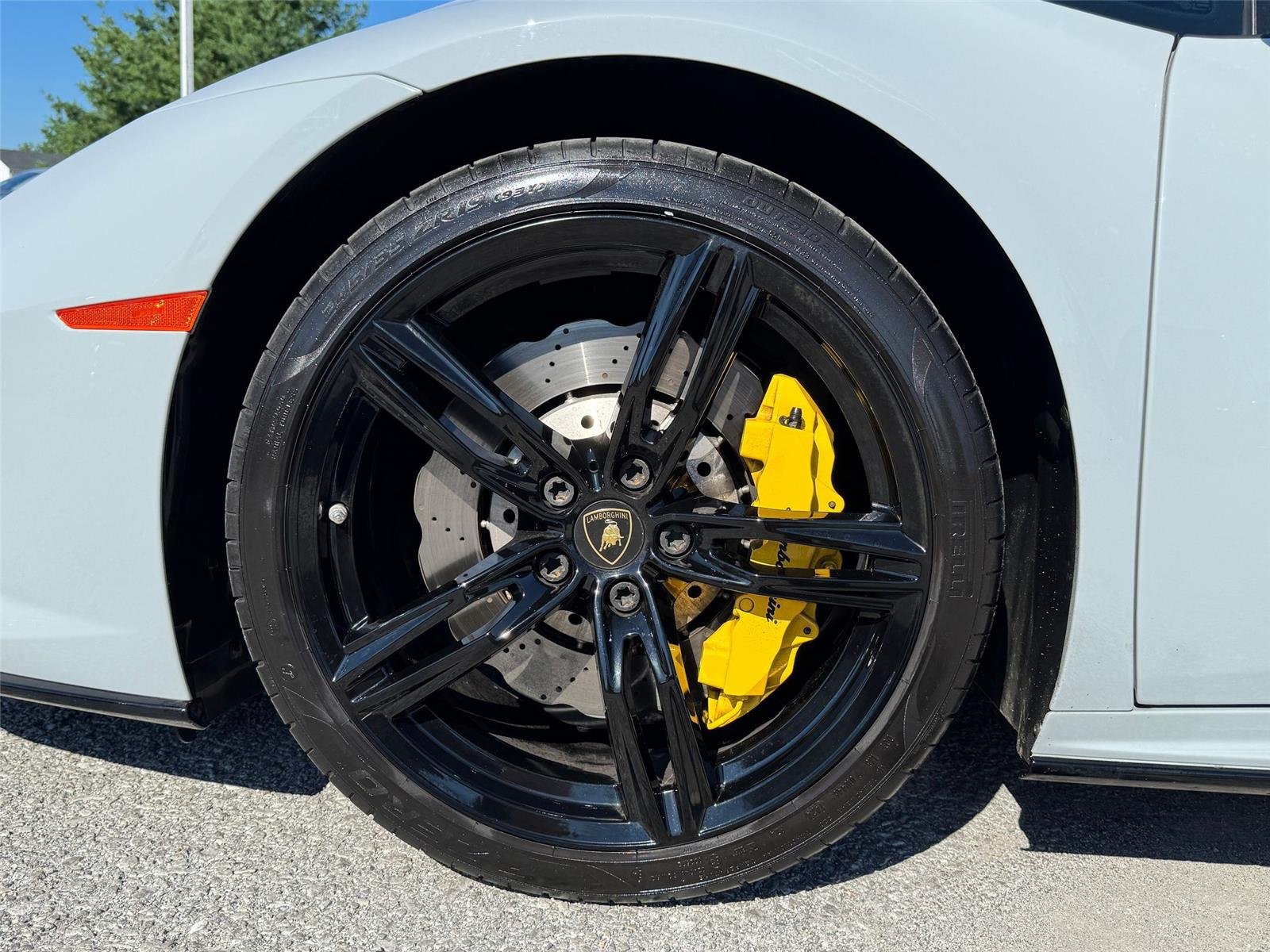 Used 2020 GRIGIO HATI Lamborghini  image 7