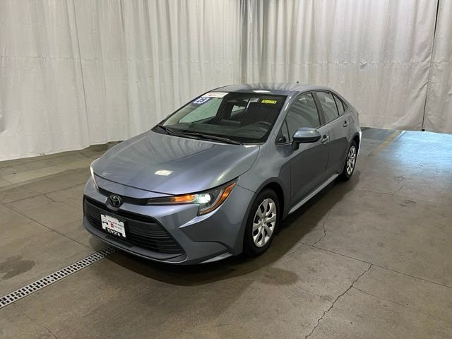Certified Used 2025  Toyota LE image 8