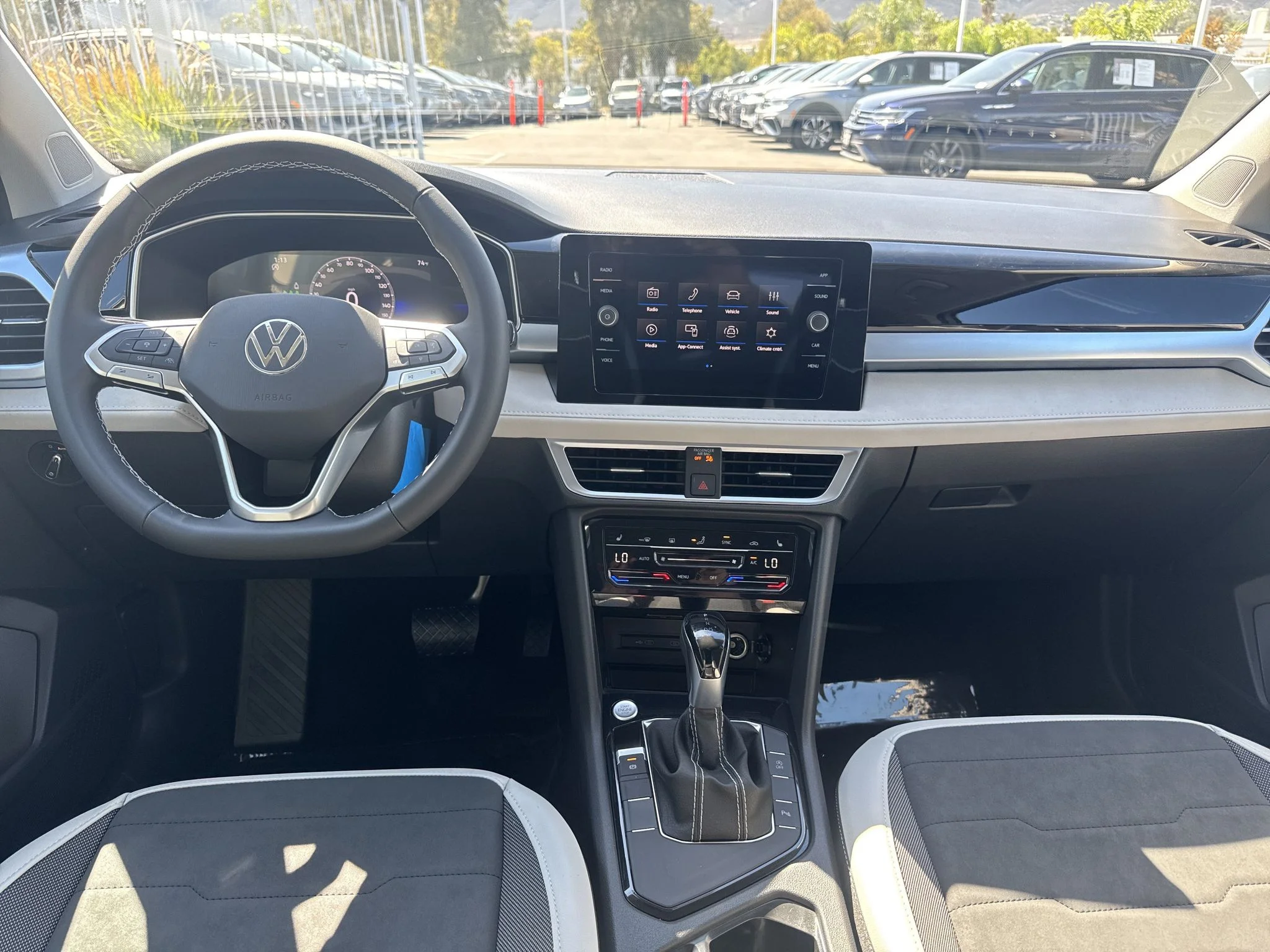 New 2027 Monument Gray Volkswagen SE image 16